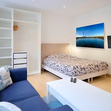 Studio Neuf- Coeur Du Centre Ville דירה